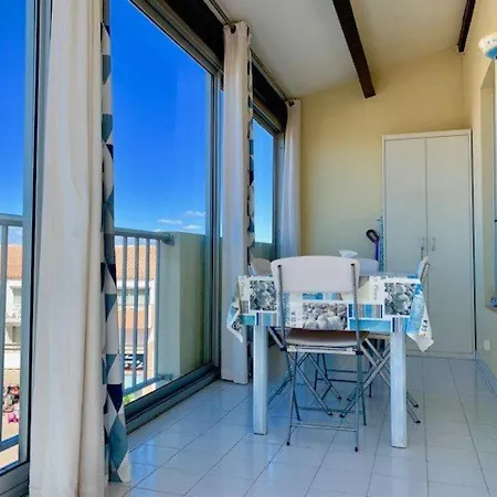 Apartment T2 Avec Piscine, Parking Et Terrasse Vue Au Cap D'agde - Fr-1-607-45 *