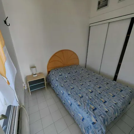 T2 Avec Piscine, Parking Et Terrasse Vue Au Cap D'agde - Fr-1-607-45 Apartment Agde